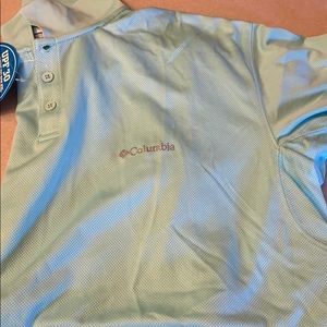 Men’s NWT Columbia polo